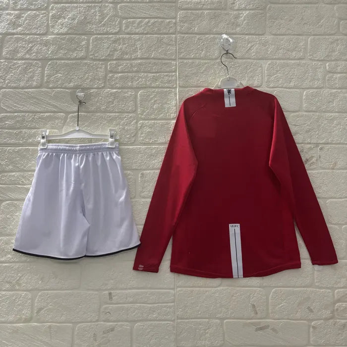 מנצ'סטר יונייטד חולצת בית ארוכה רטרו 2007/08 ילדים כולל מכנס