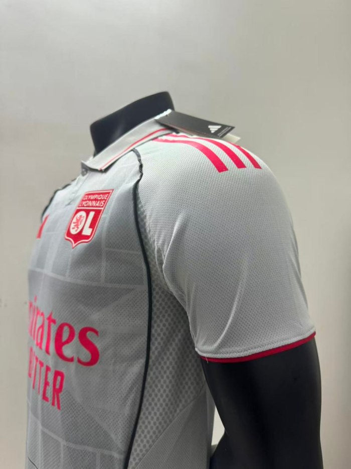 ליון חולצה שלישית 26\2025