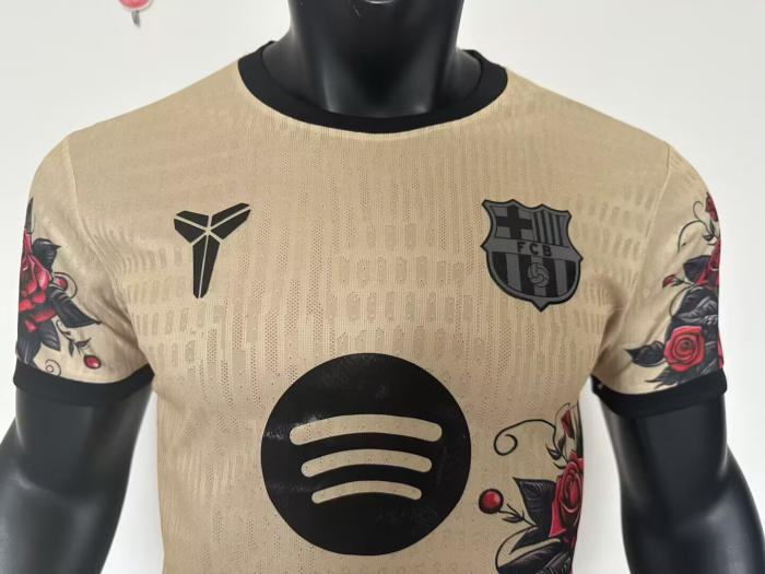 ברצלונה חולצת חוץ מיוחדת 2025/26