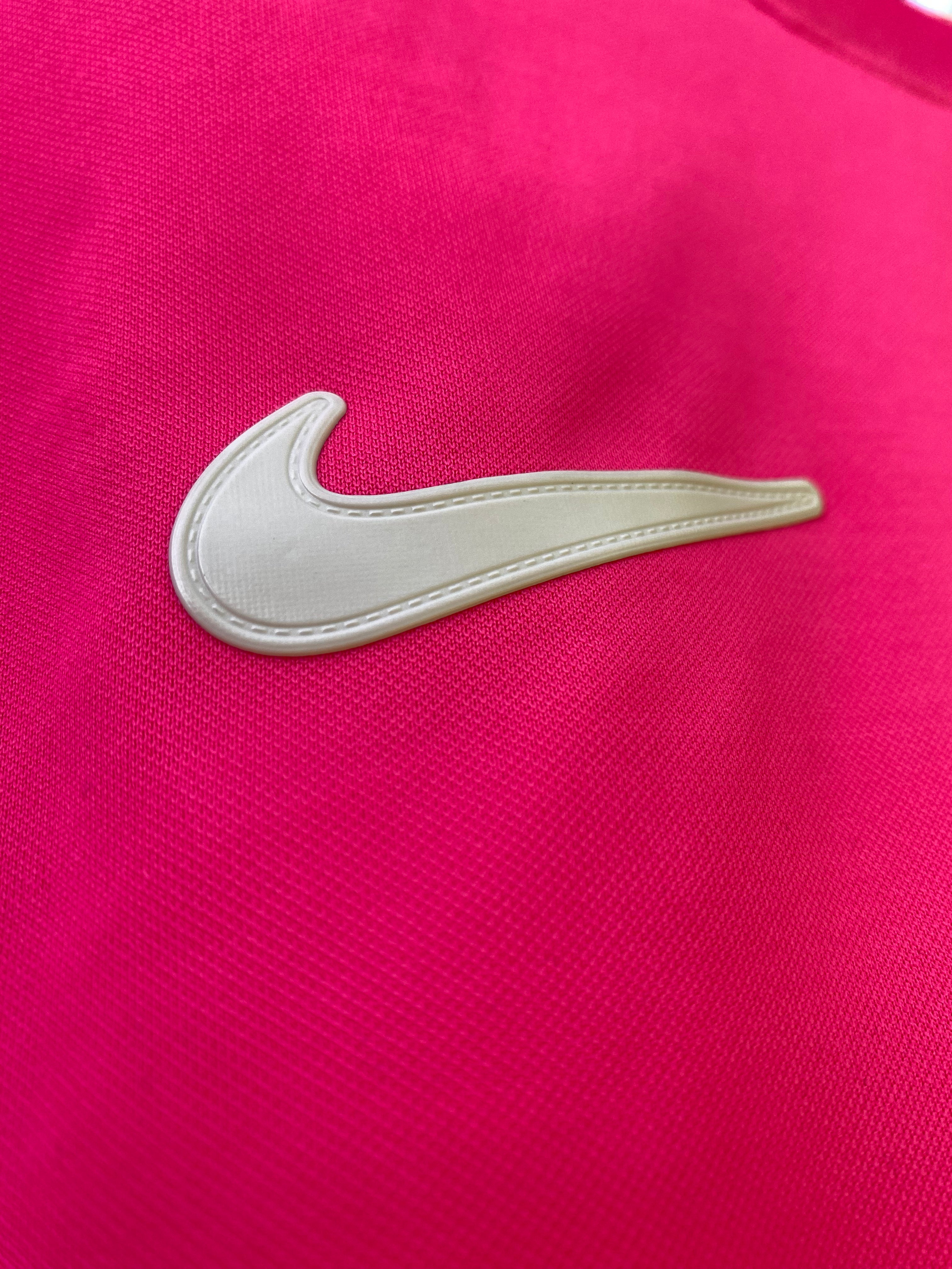 הפועל תל אביב חולצה ורודה 2025/26